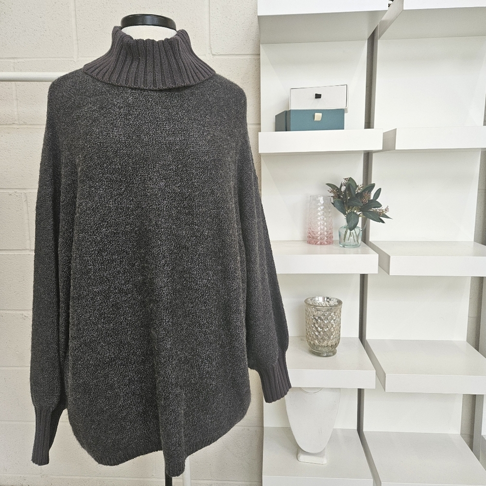 Textured Sweater - Picture 2 of 8